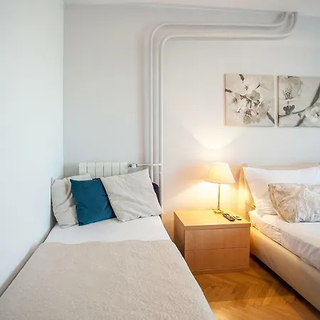 Laura Apartamento Split